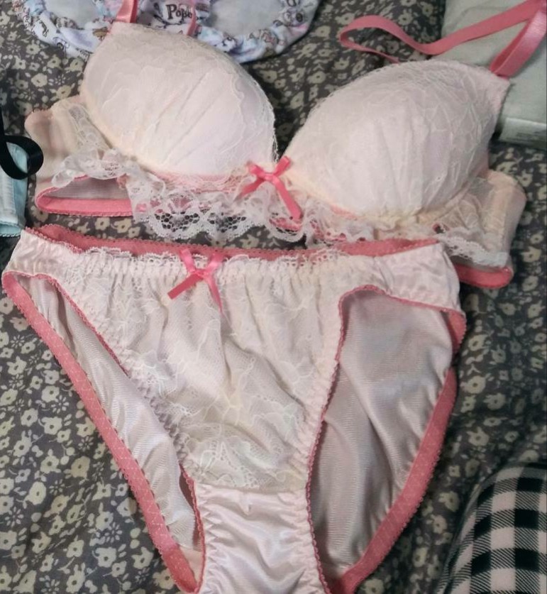 ピンク上下セット