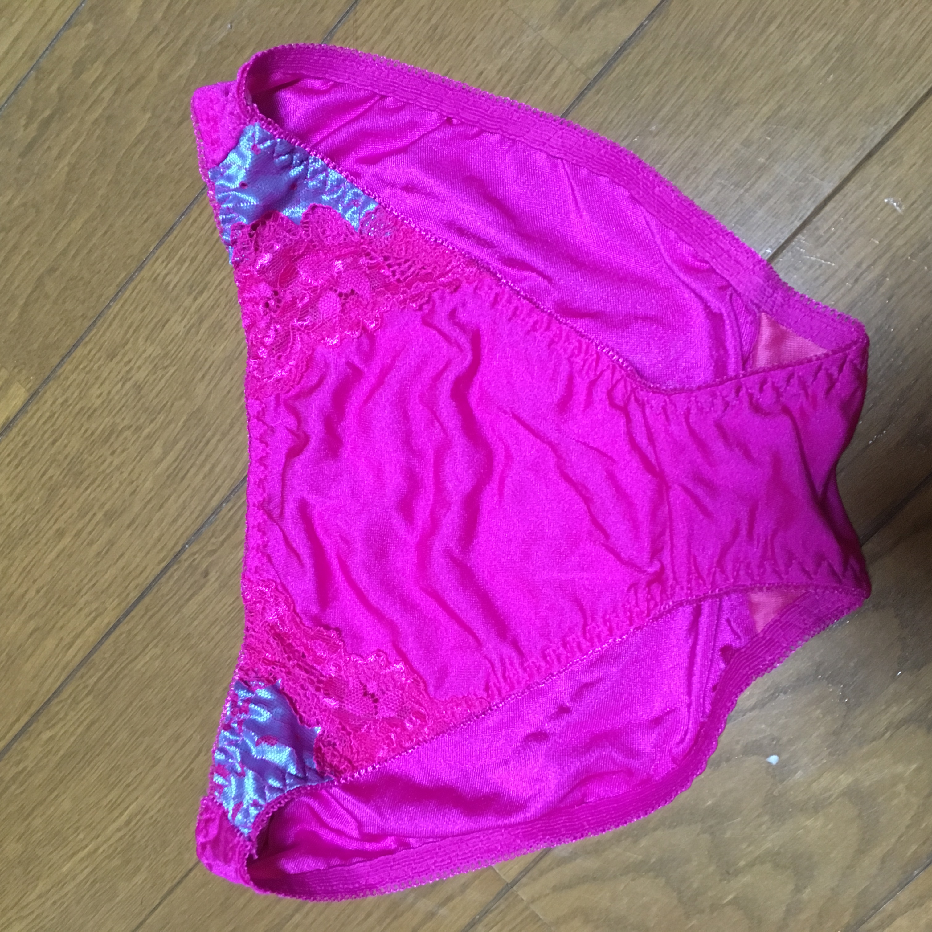 ツルツル★ピンクのパンティ