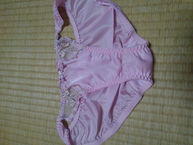 激臭パンツ(笑)染み付きです❤️